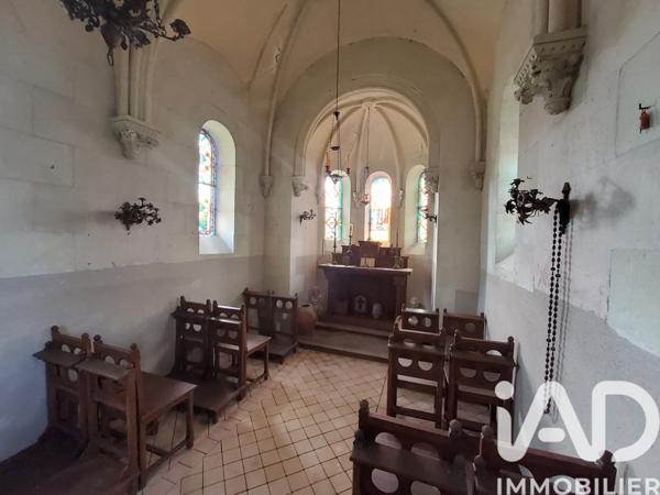 Maison à vendre 6 pièces 222 m² Saint-Barthélemy-d'Anjou