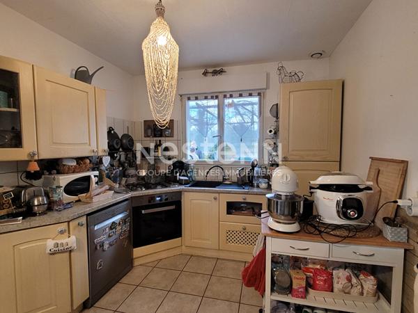 Maison Lannebert de plain pied avec terrain clos et arboré - 83.52 m2