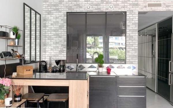 Appartement à vendre    1 pièce • 34,61 m2 Marseille 8