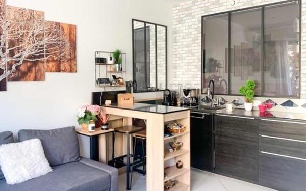 Appartement à vendre    1 pièce • 34,61 m2 Marseille 8