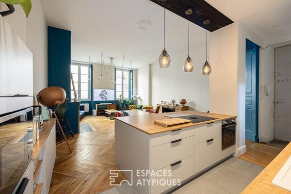 Appartement entièrement rénové par un architecte à quelques pas de la Place Bellecour