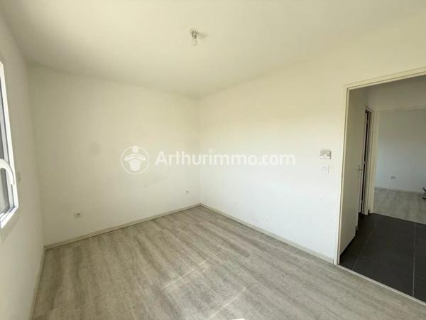 Vente                                                      Maison
                        
                     5 pièces                      110 m2                     à Neuvic