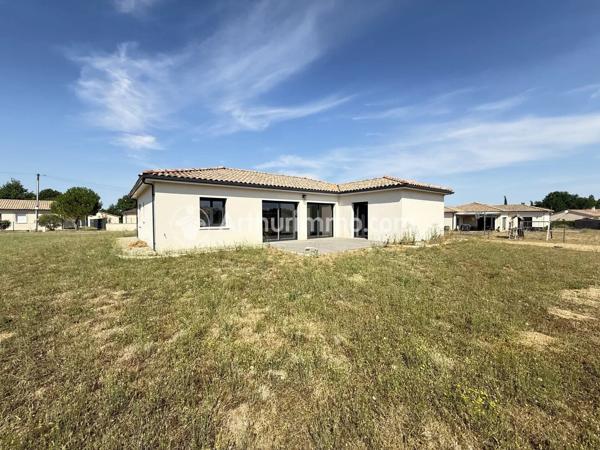 Vente                                                      Maison
                        
                     5 pièces                      110 m2                     à Neuvic