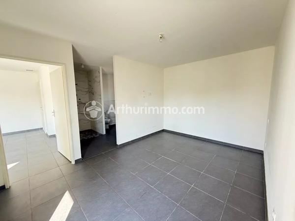 Vente                                                      Maison
                        
                     5 pièces                      110 m2                     à Neuvic