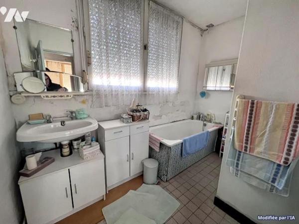 MAISON DE LOTISSEMENT 