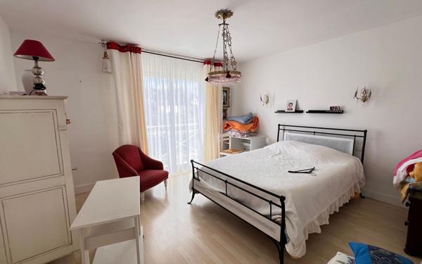 Maison à vendre    6 pièces • 155,50 m2 Carhaix-Plouguer