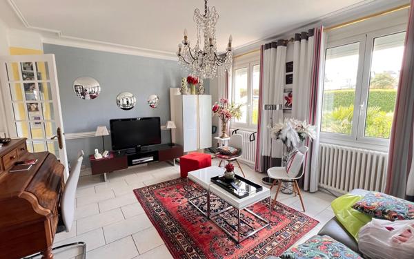 Maison à vendre    6 pièces • 155,50 m2 Carhaix-Plouguer