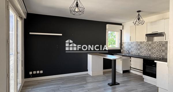 Location Appartement 2 pièces 36.5 m² - ÉTampes 91150