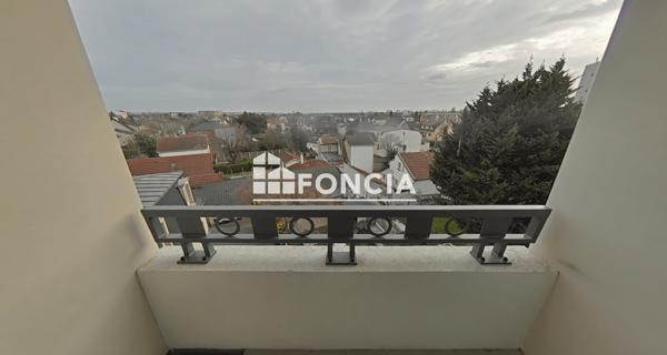Location Studio meublé 31.98 m² - Le Blanc-mesnil 93150