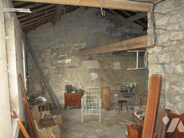 Maison en pierre (SAINT MARTIN BOULOGNE),
