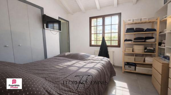 TREBES - Maison familiale - 5 chambres -196 m² avec piscine, grand garage et terrain arboré