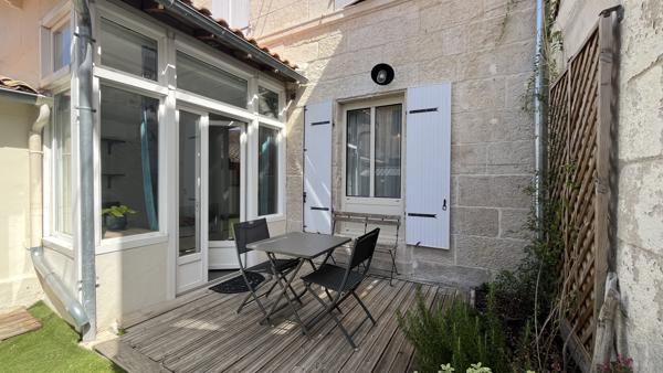 Appartement
                                                                                                                                                                                                                                                                                                                        2 pièce(s)                                                                                                                                                                                                          1 chambre(s)                                                                                                                                                                                                          46.74  m²