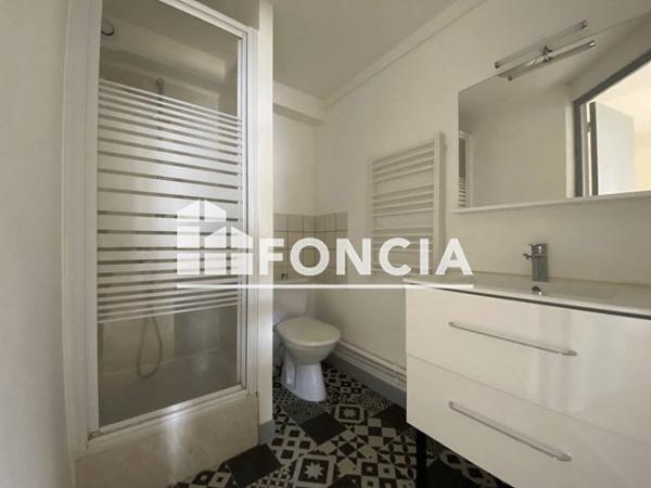 Location Studio 21.26 m² - 38 RUE DE LA CHARLETTERIE Buxerolles 86180