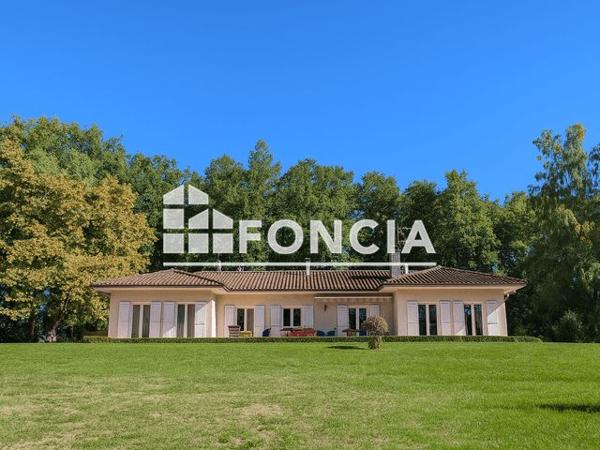 À vendre Maison 6 pièces 180 m² - Périgueux 24000