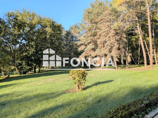 À vendre Maison 6 pièces 180 m² - Périgueux 24000