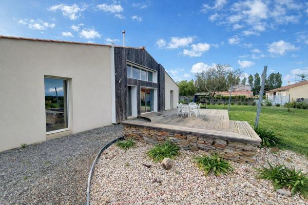 Grange rénovée avec charme et volumes uniques