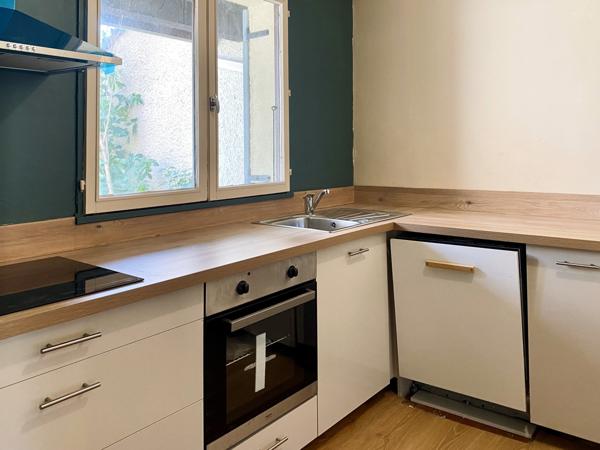 Sarras (07370) Maison 100 m² avec jardins et garage - SARRAS