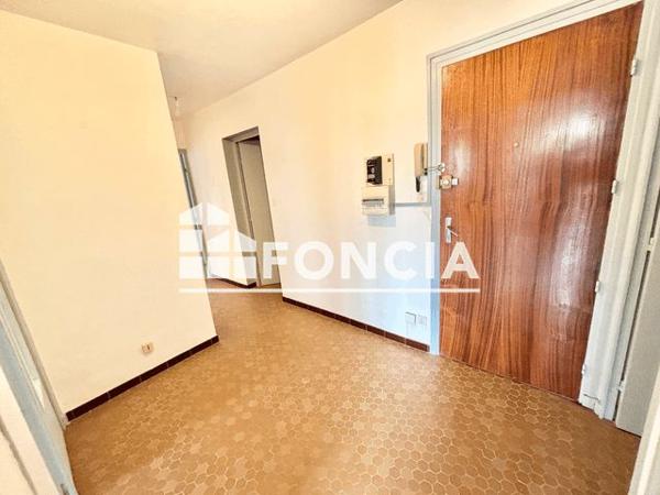 Location Appartement 3 pièces 71.67 m² - 8 CHEMIN DU TIVOLI Tournon Sur Rhone 07300