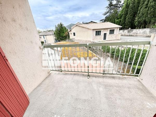 Location Appartement 3 pièces 71.67 m² - 8 CHEMIN DU TIVOLI Tournon Sur Rhone 07300