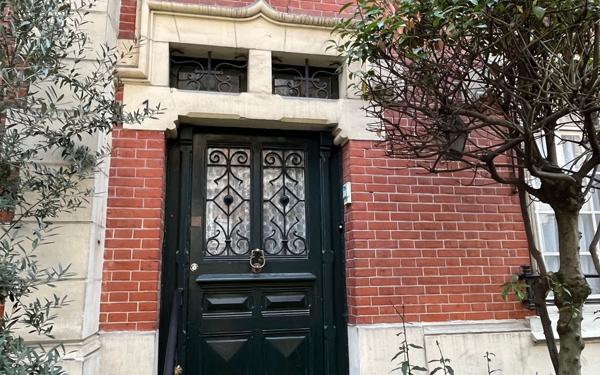 Maison à vendre    8 pièces • 182,60 m2 Vincennes