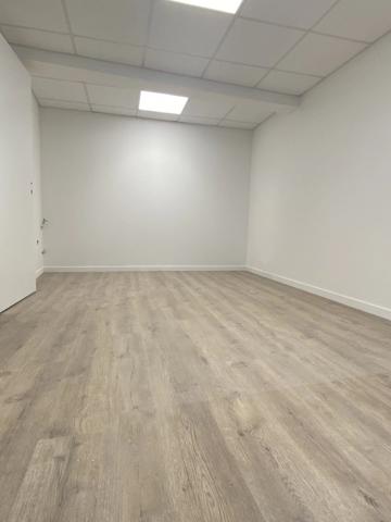 Location Local commercial 1 pièces 14 m2 à Revel