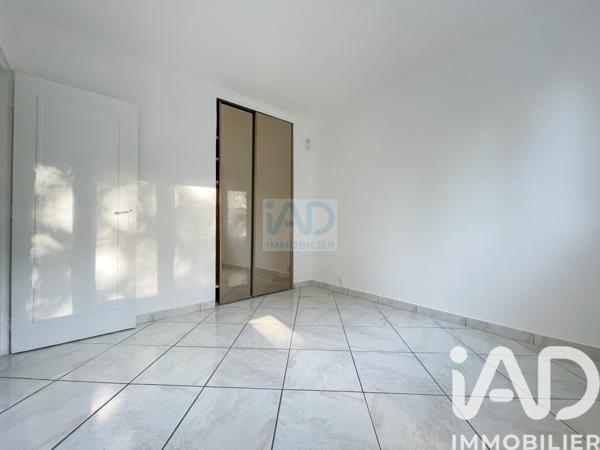 Appartement à vendre 4 pièces 58 m² Saint-Germain-lès-Arpajon