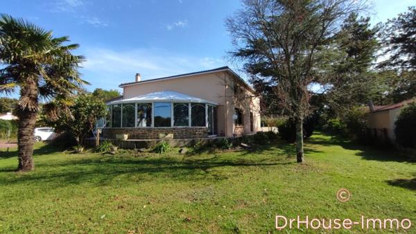 Maison à vendre 7 pièces de 196 m²