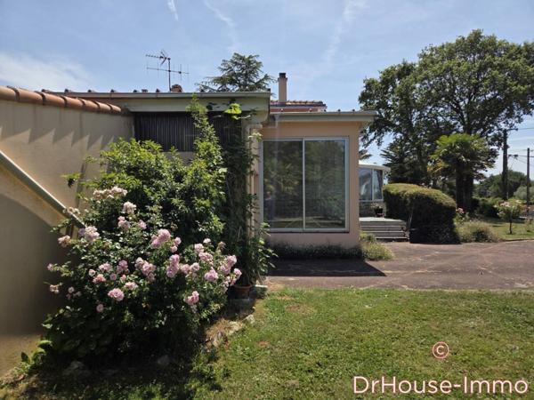 Maison à vendre 7 pièces de 196 m²
