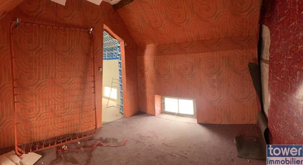 MATHA 17160 - Maison 2 pièces de 33 m² avec cave . et patio de 30 m².