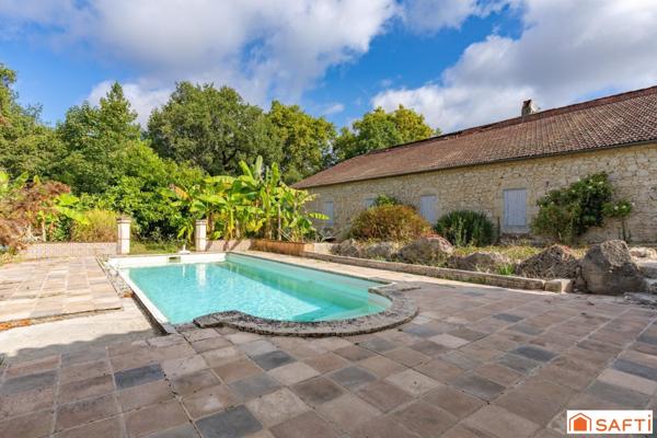 Propriété en pierre 165m2 avec piscine, garages