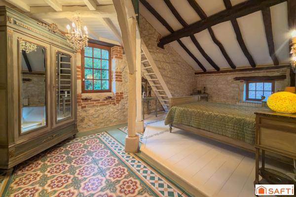 Propriété en pierre 165m2 avec piscine, garages