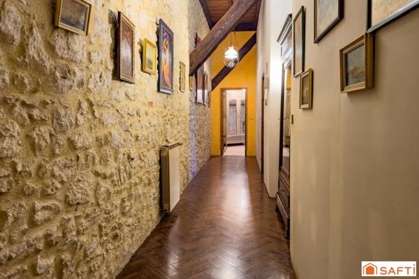 Propriété en pierre 165m2 avec piscine, garages