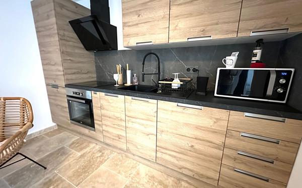 Appartement à vendre    2 pièces • 29 m2 Sanary-sur-Mer