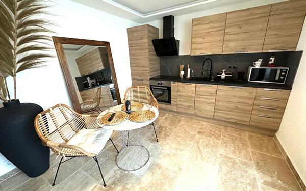 Appartement à vendre    2 pièces • 29 m2 Sanary-sur-Mer