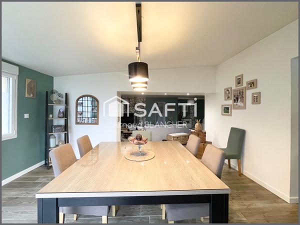 Maison de village entièrement rénovée, 4 chambres.