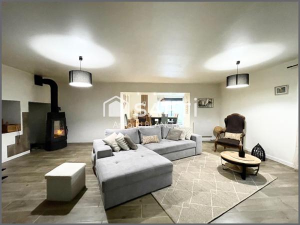 Maison de village entièrement rénovée, 4 chambres.