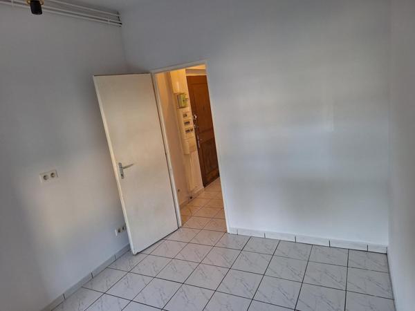 Appartement à Saint-Étienne, 42100 - 2 pièces 38m²