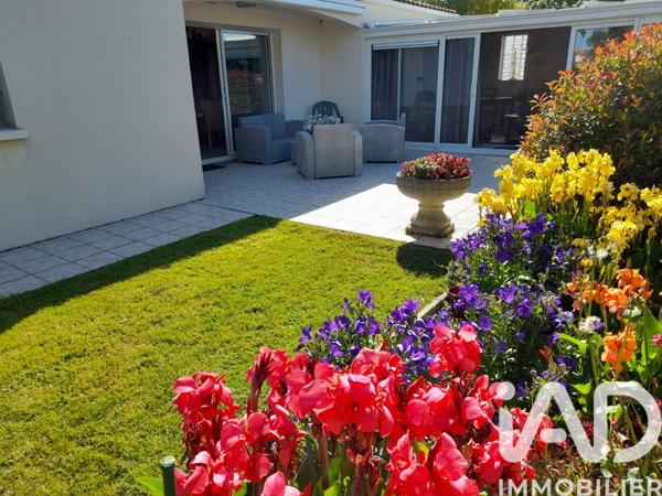 Maison à vendre 5 pièces 149,21 m² Sainte-Soulle