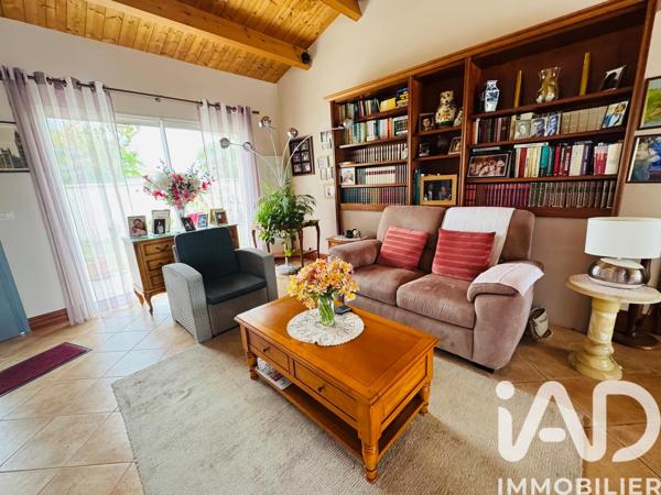 Maison à vendre 5 pièces 149,21 m² Sainte-Soulle