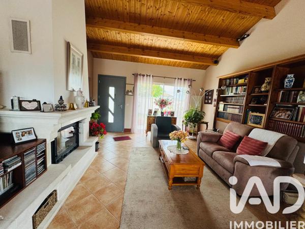 Maison à vendre 5 pièces 149,21 m² Sainte-Soulle