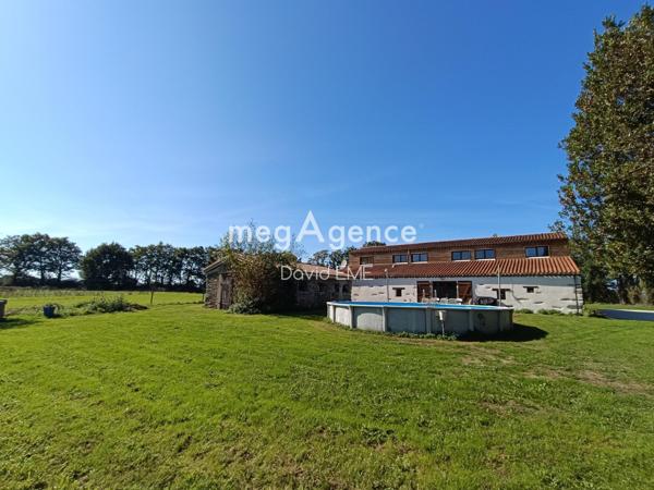 Maison à Challans, 85300 - 10 pièces 360m²
