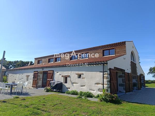 Maison à Challans, 85300 - 10 pièces 360m²