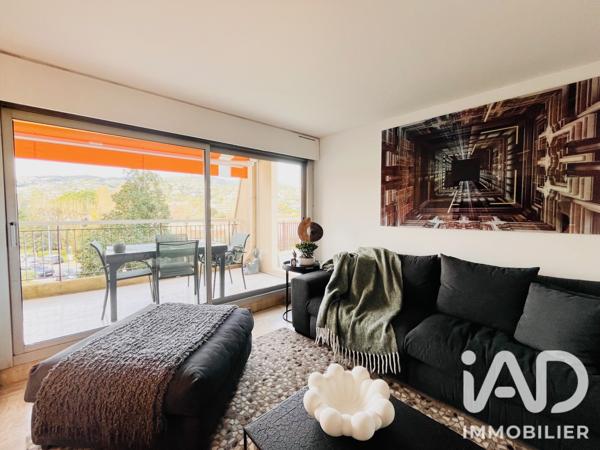 Appartement à vendre 3 pièces 69 m² Mandelieu-la-Napoule