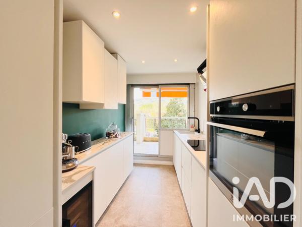 Appartement à vendre 3 pièces 69 m² Mandelieu-la-Napoule