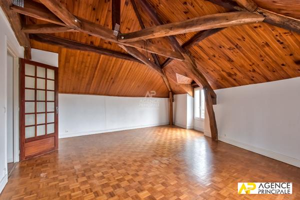 Appartement 4 pièce(s) 89.6 m2 - charme - centre ville - calme €450 000 - Référence 4551-cpy