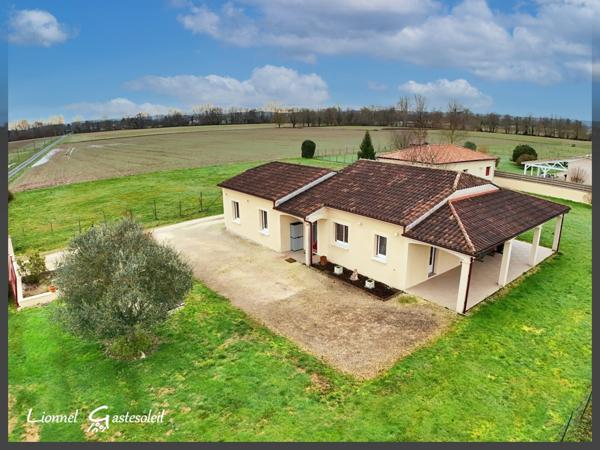 Maison à vendre 3 chambres dans un cadre champêtre à SAINT PIERRE D'EYRAUD (24)