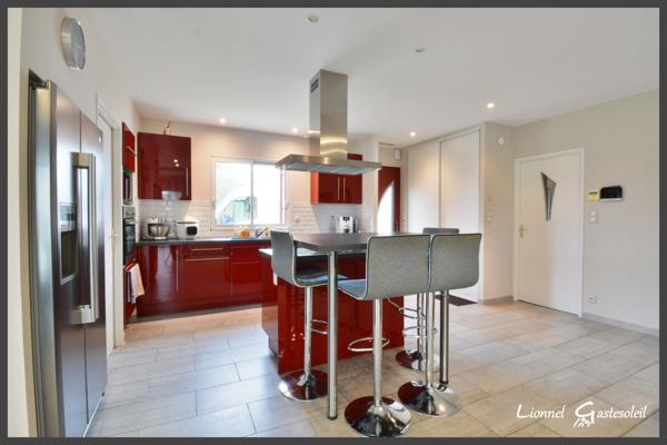Maison à vendre 3 chambres dans un cadre champêtre à SAINT PIERRE D'EYRAUD (24)