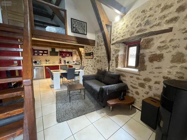 Maison à vendre à Lacapelle-Marival dans le Lot (46120), ref : 46030/MAIS/568