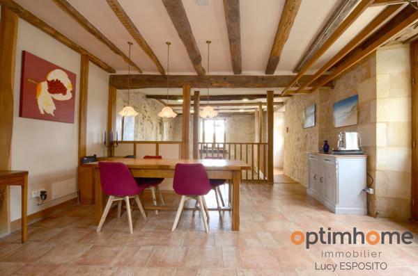 Belle maison de 14ème siècle et 18ème siècle au Coeur du village