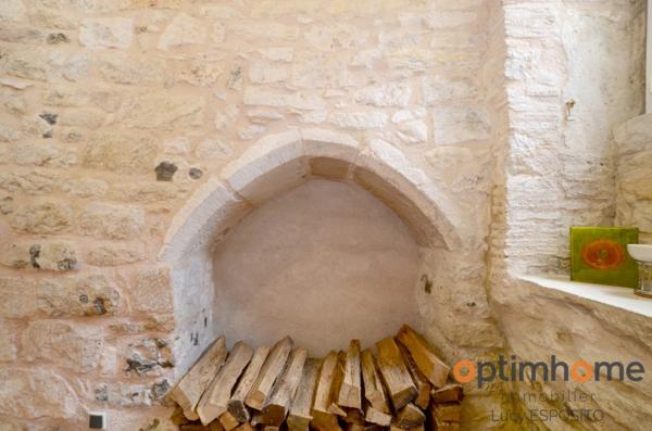 Belle maison de 14ème siècle et 18ème siècle au Coeur du village